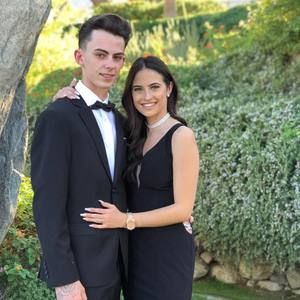 Meet your Posher, Bailey